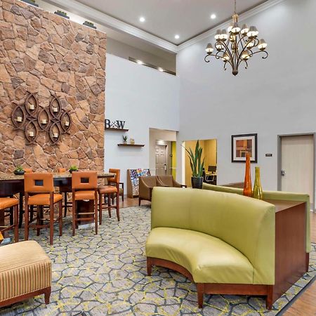 Best Western Plus Hobby Airport Inn And Suites Houston Eksteriør billede