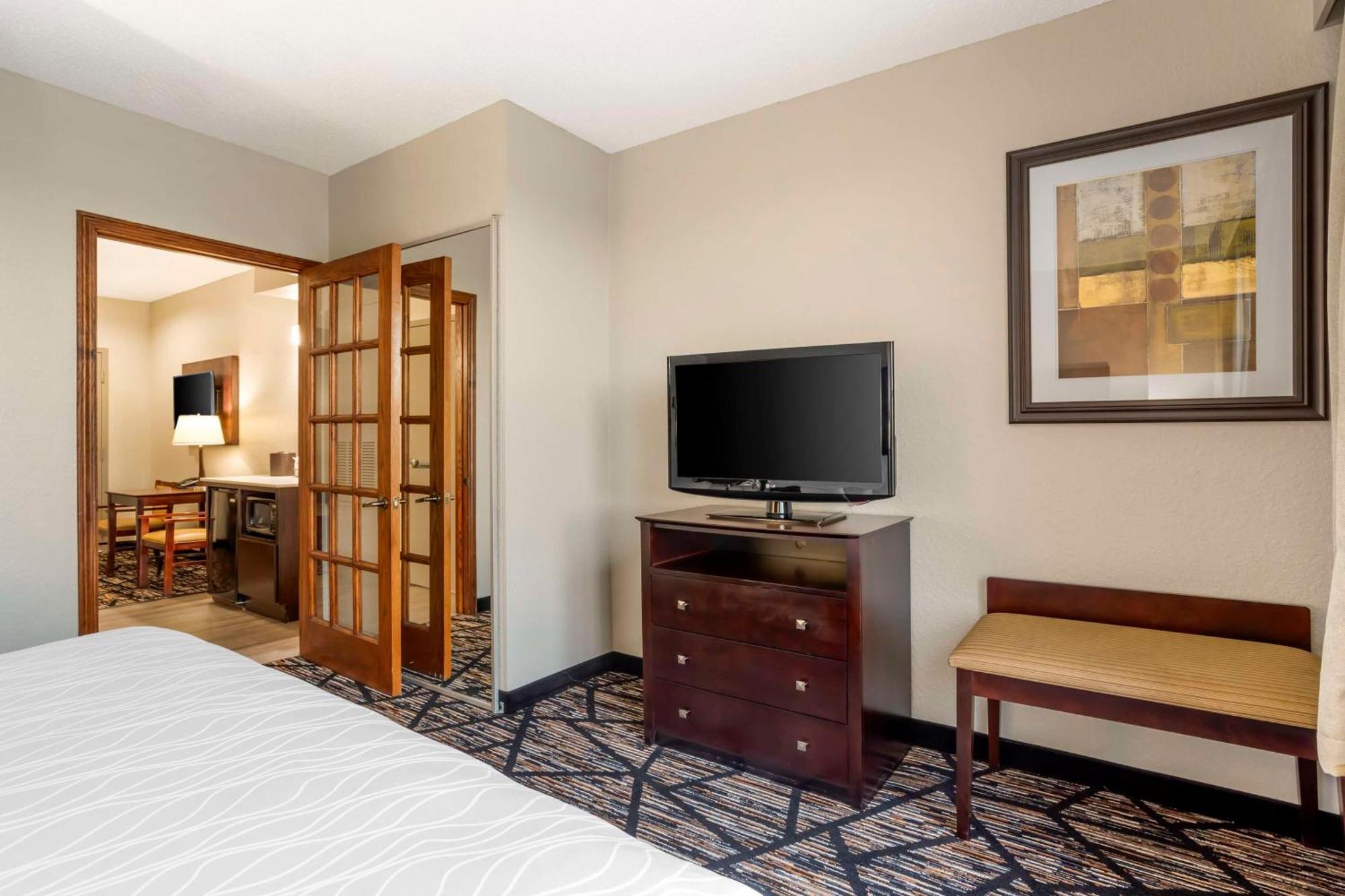 Best Western Plus Hobby Airport Inn And Suites Houston Eksteriør billede