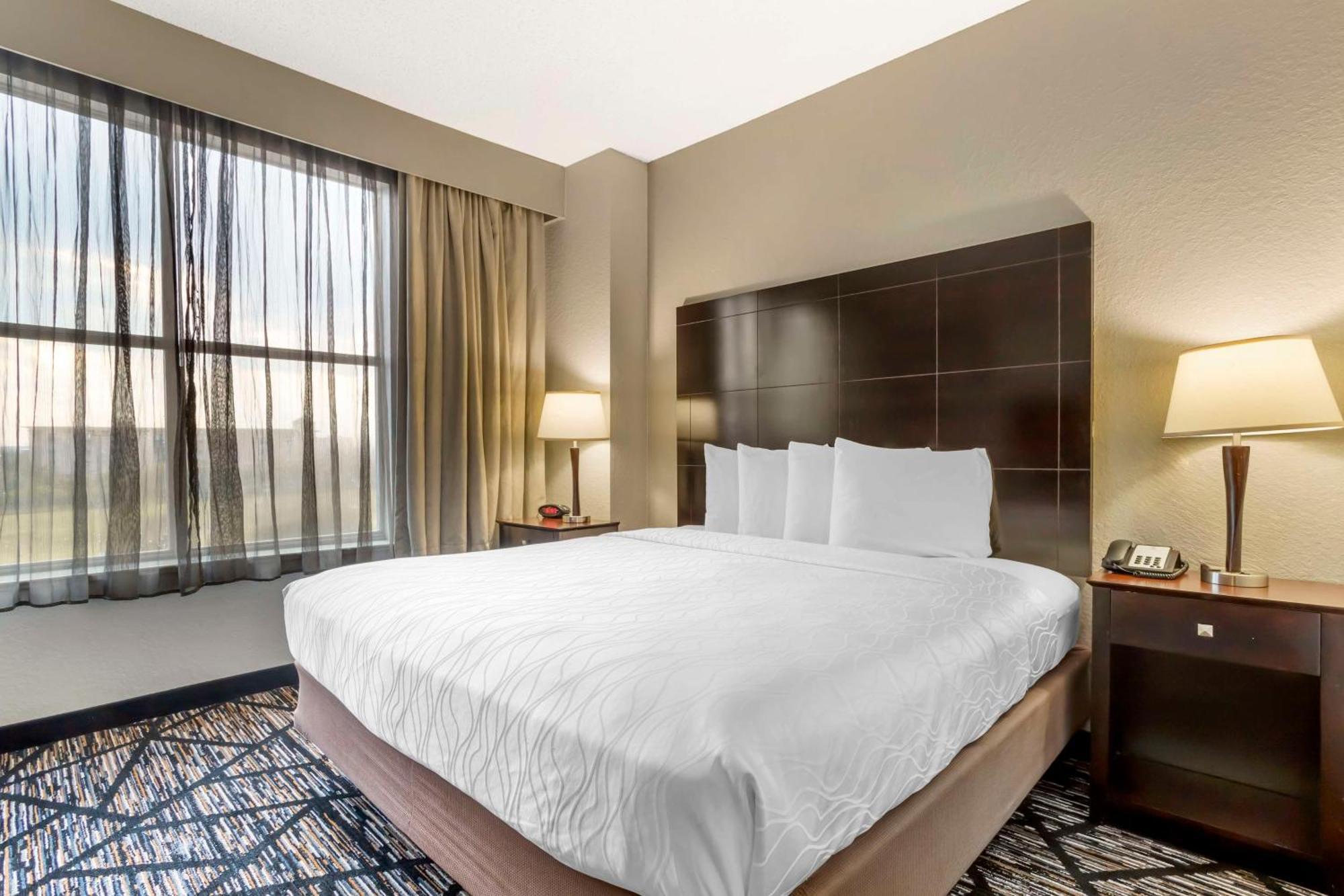 Best Western Plus Hobby Airport Inn And Suites Houston Eksteriør billede