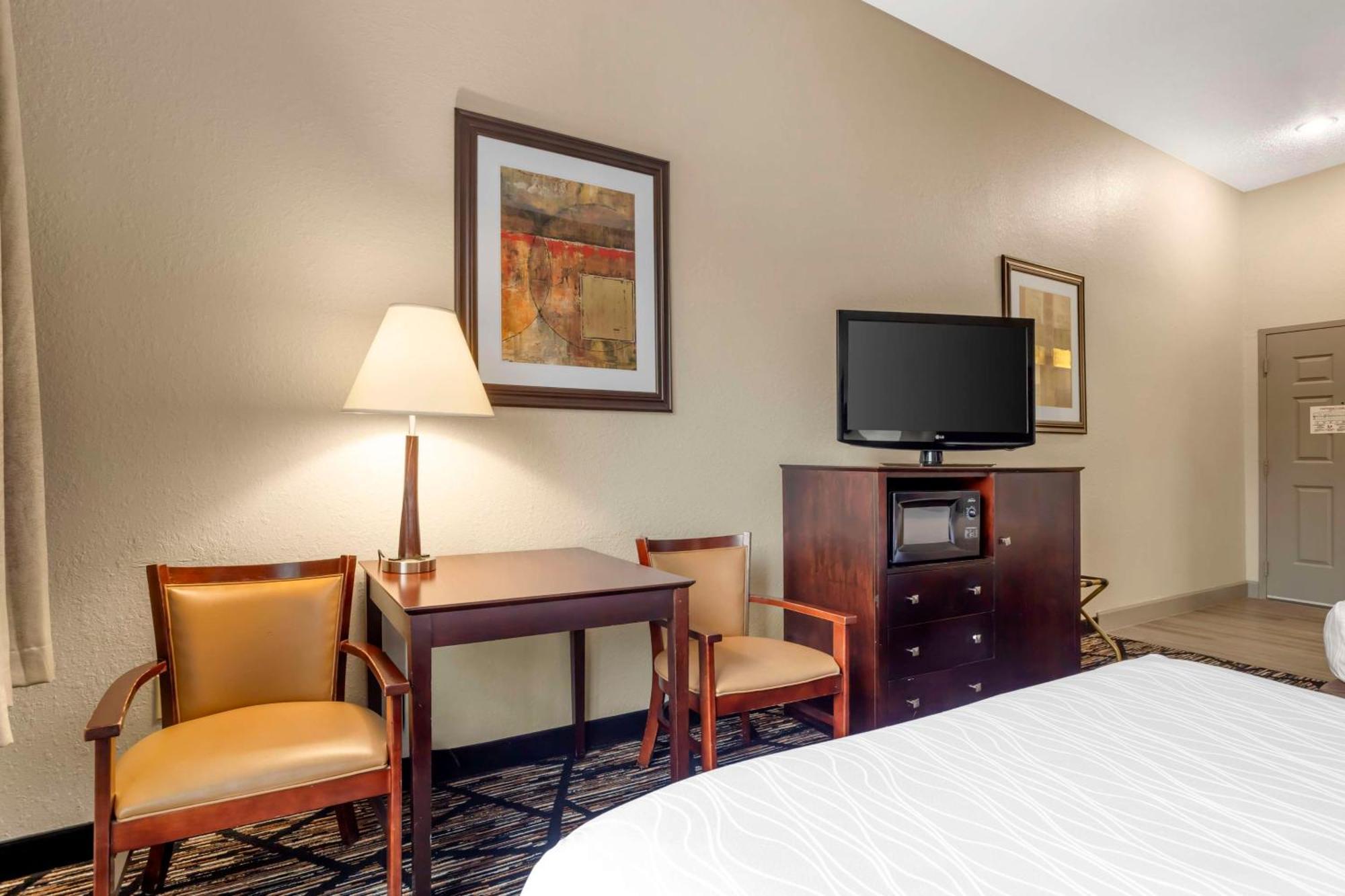 Best Western Plus Hobby Airport Inn And Suites Houston Eksteriør billede